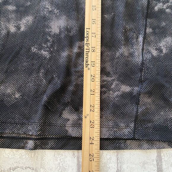 Athleta Black and Gray Ultimate Train Printed Short Sleeve Lightweight Tee Sz 1X - Picture 6 of 11